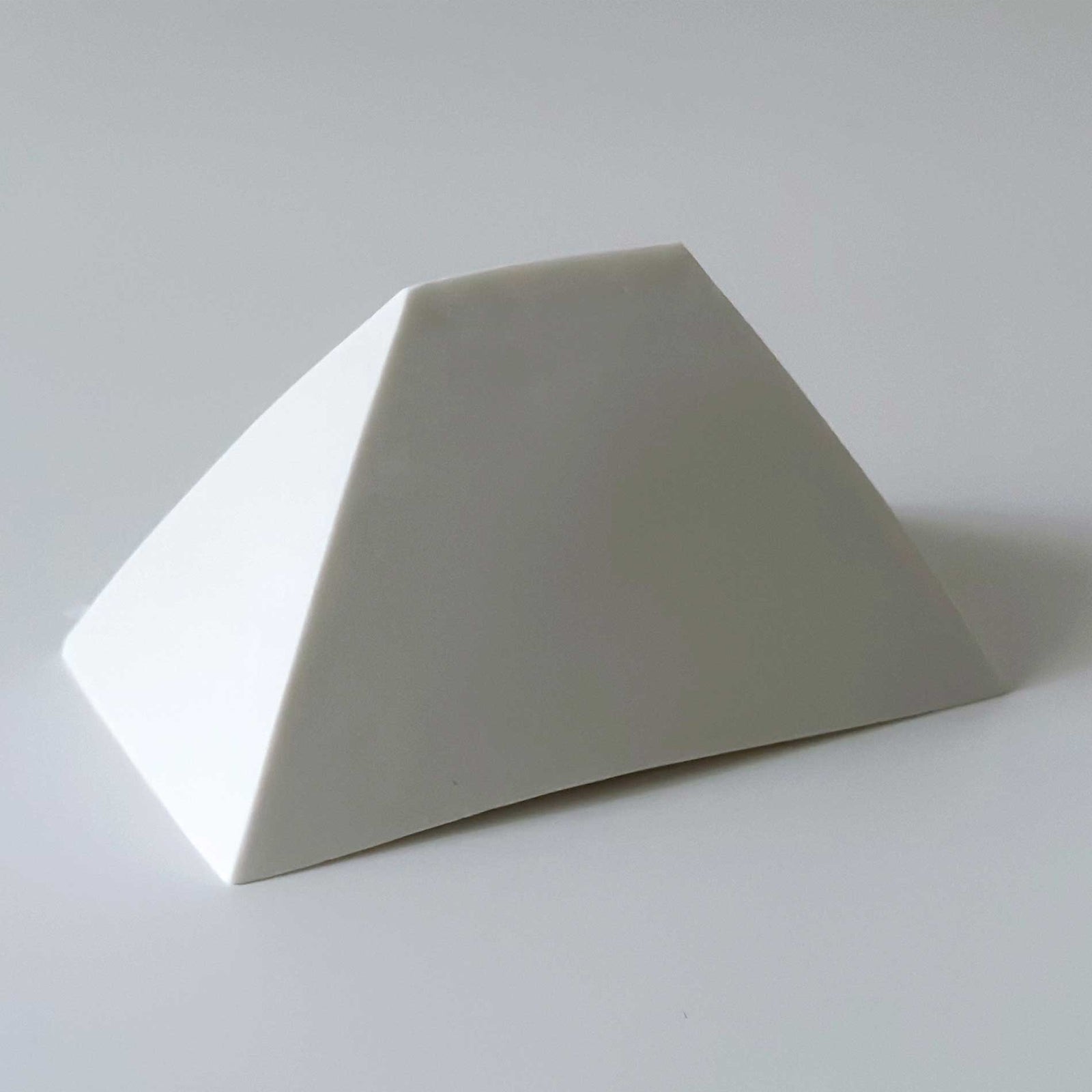 Square-based Pyramid by Yuki Nakamura
