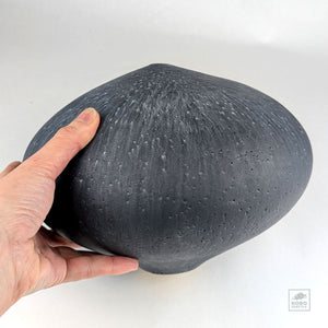 Sculptural Vessel 07 by Aimee Bebeau