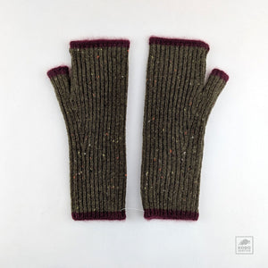 Cashmere Ribbed Fingerless Gloves - Forest/Red