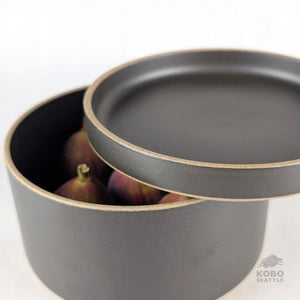 Hasami Tall Bowl & Lid/Plate Set - Small, Black