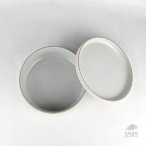 Hasami Tall Bowl & Lid/Plate Set - Large, Gloss Gray