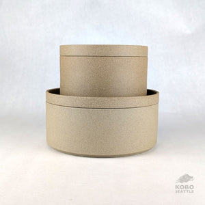 Hasami Tall Bowl & Lid/Plate Set - Large, Natural