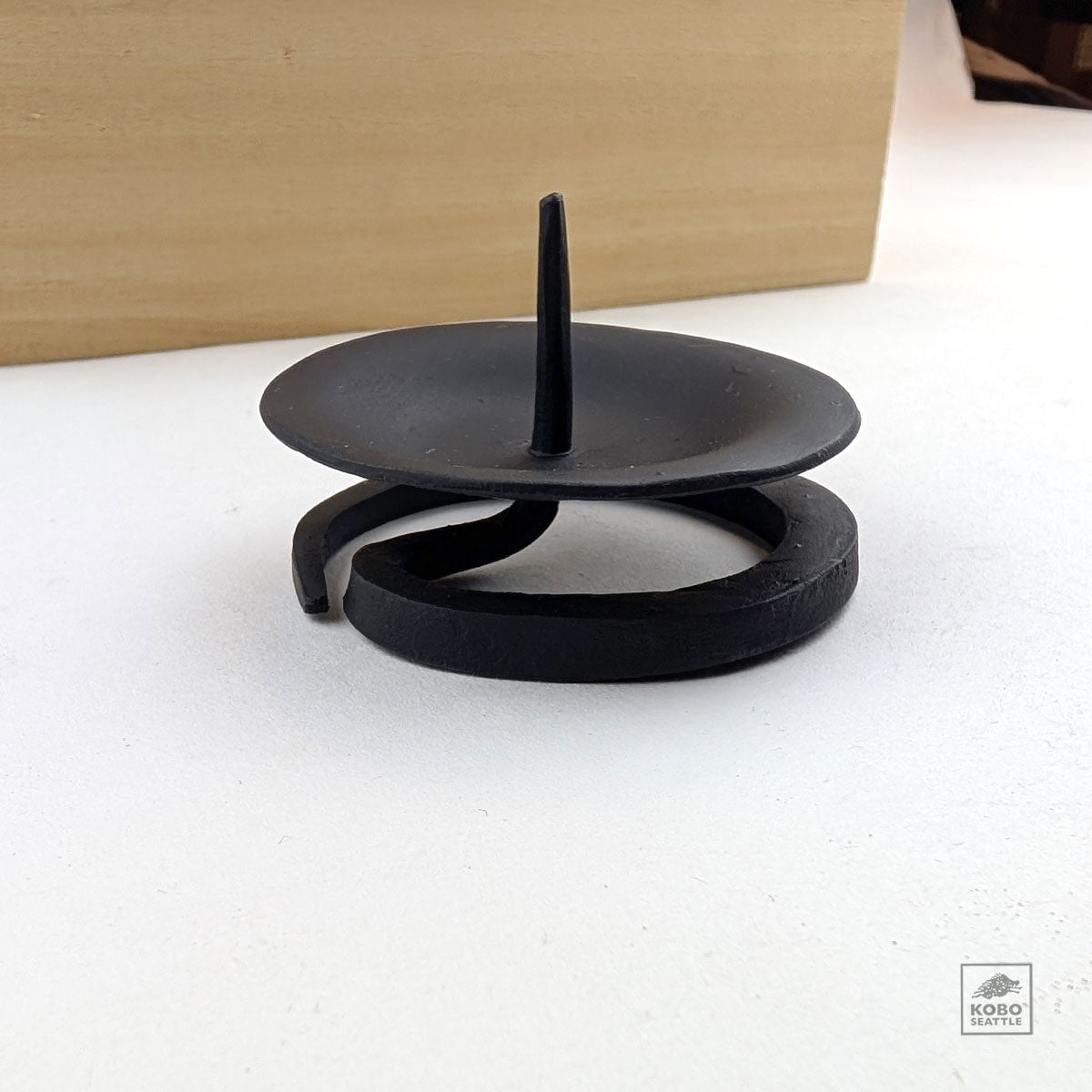 Iron Candle Stand - Circlular