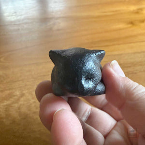 Iron Cat Paperweight - Black