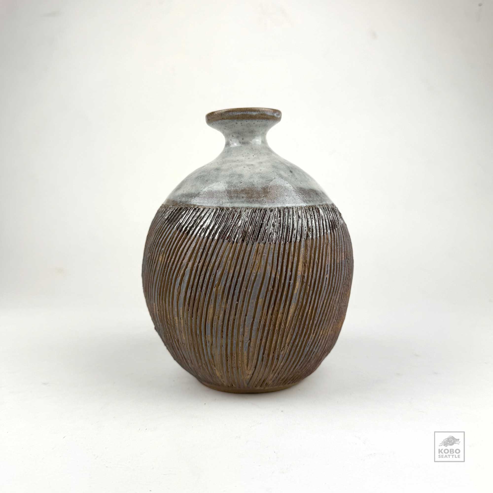 Line Vase 10 by Koichi Ichikawa