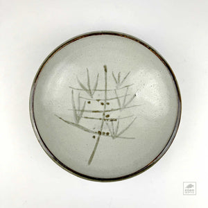 Shallow Bowl 18 by Koichi Ichikawa