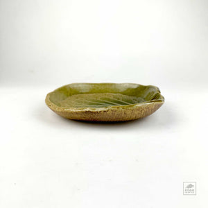 Green Leaf Plate 23 by Koichi Ichikawa