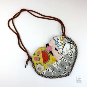 2-Way Heart Pouch 03