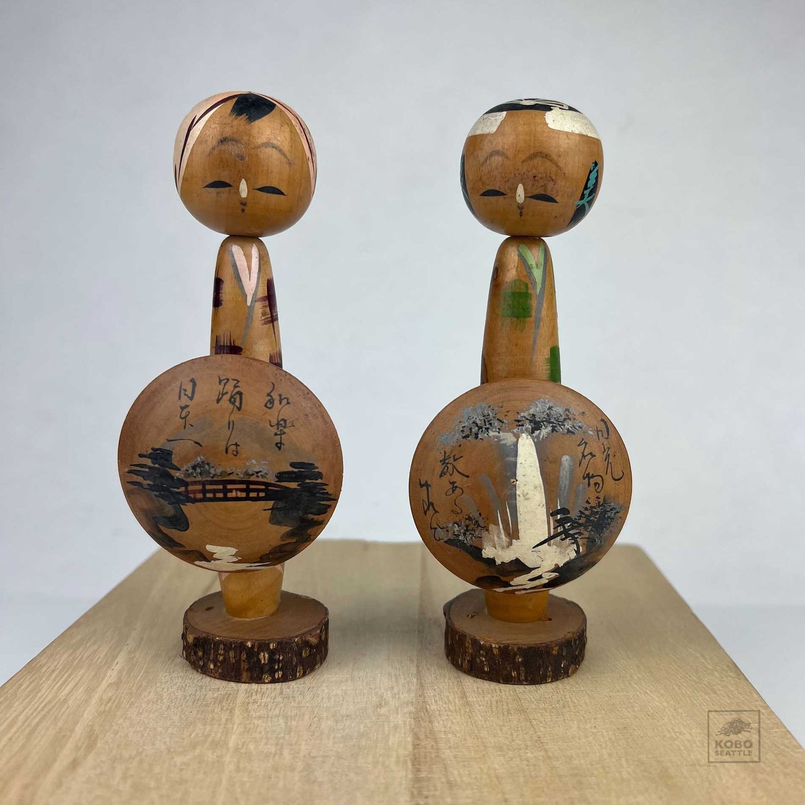 Kokeshi Nikko 40 - Pair with Hats