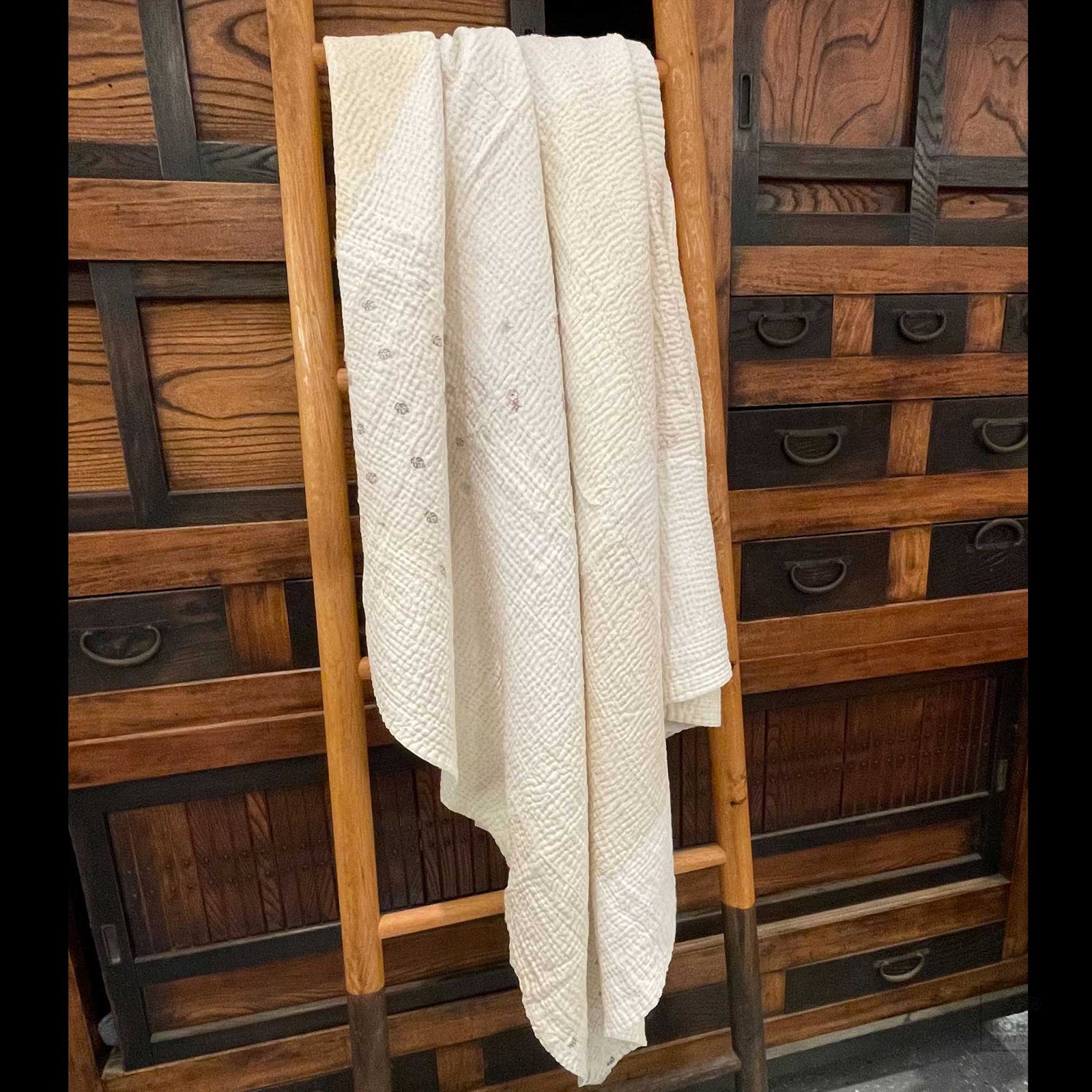 Mosaic Fray Handmade Vintage Kantha Throw 131