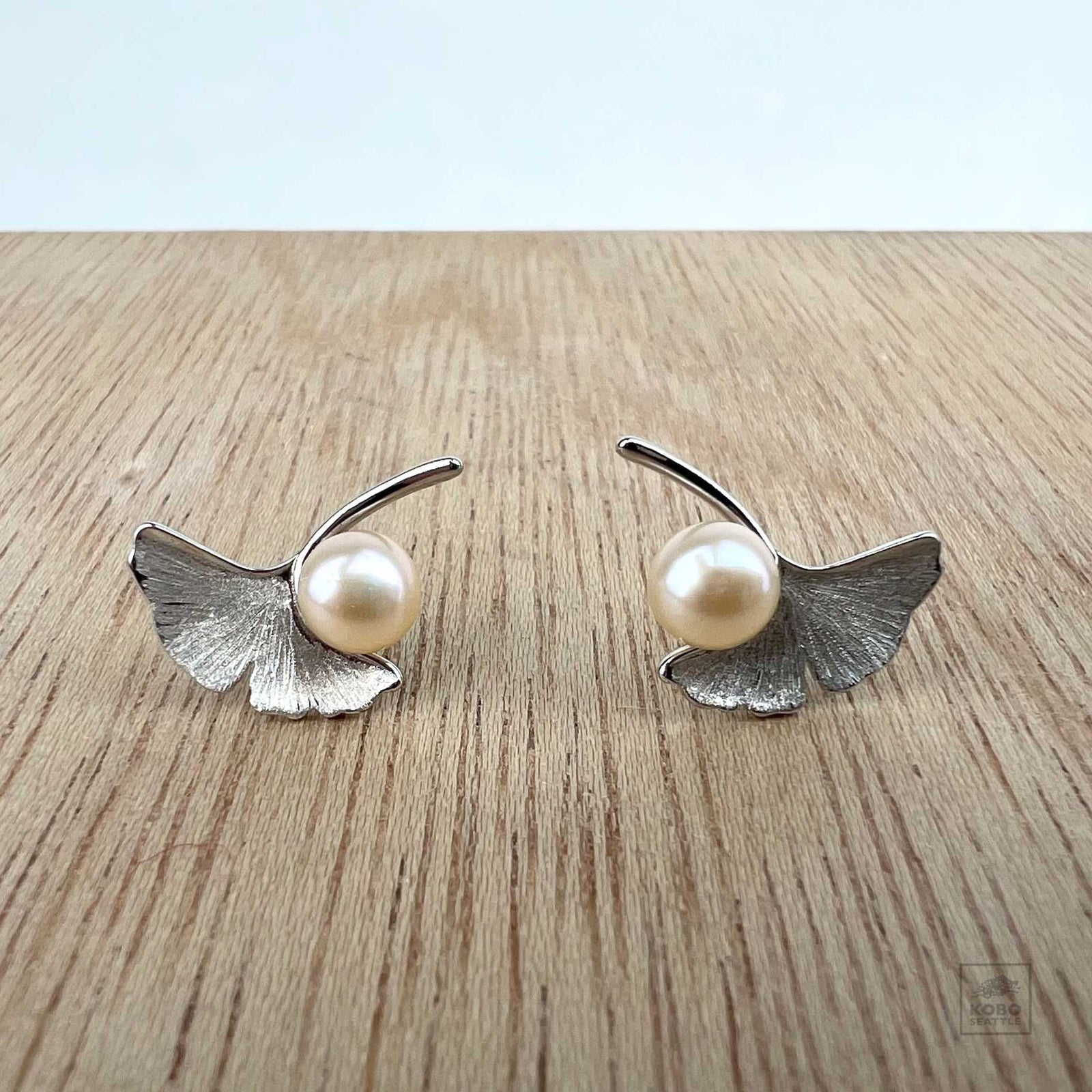 Myoju Shibui Ginkgo Earrings