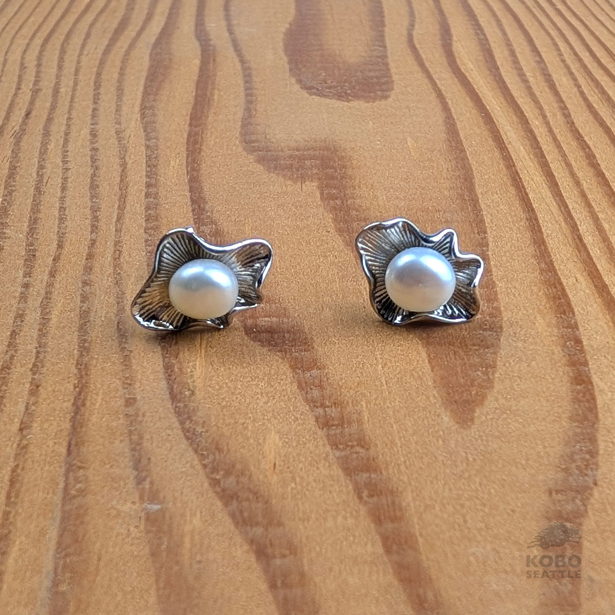 Shibui Hasuha Earrings