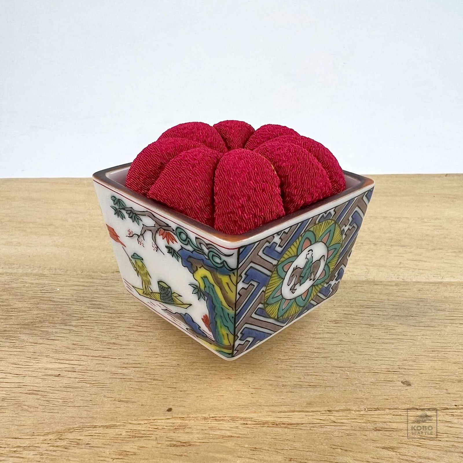 Kutani Pincushion - Kokutani
