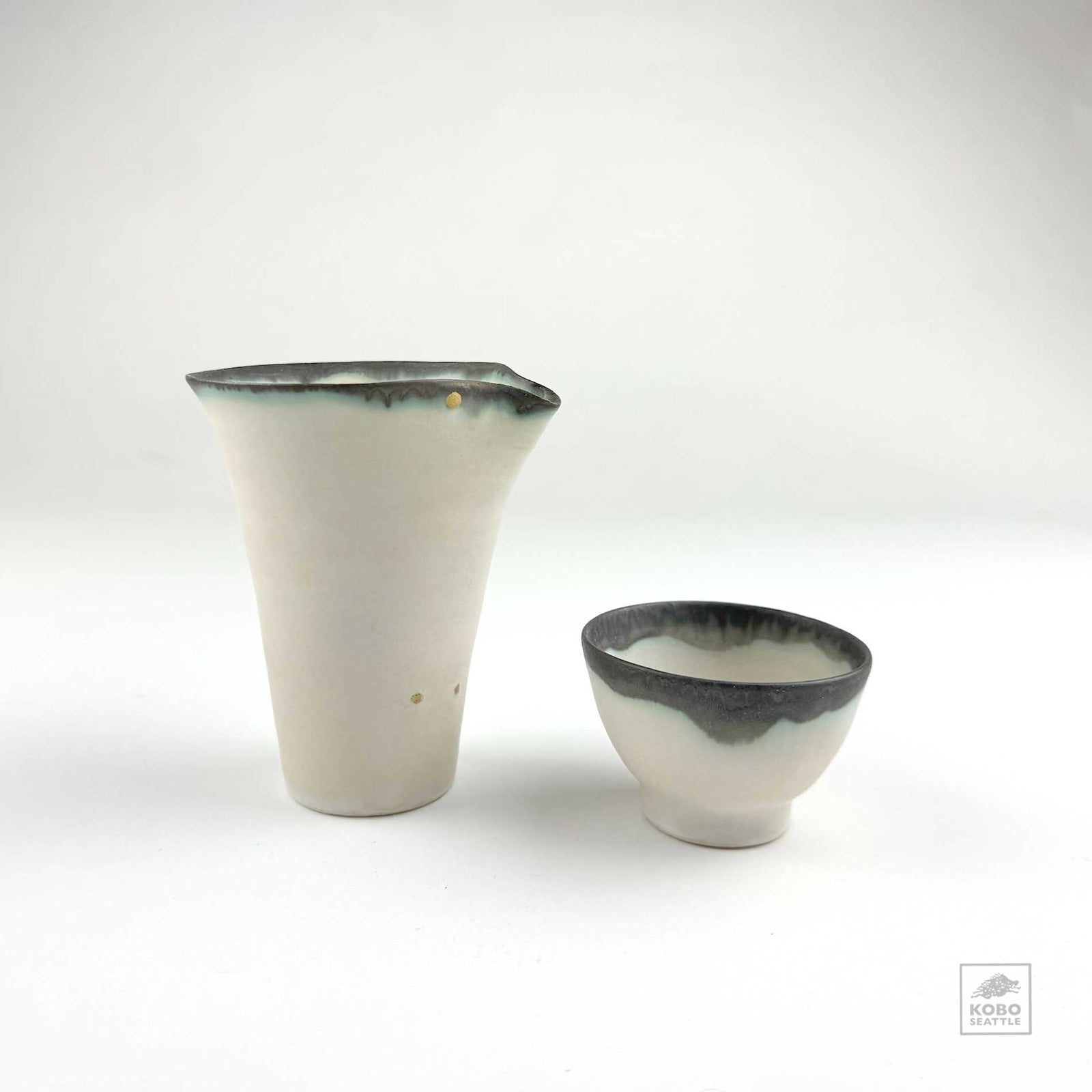 Tomomi Shinohara 03 - pourer + 2 cups (3 piece set)