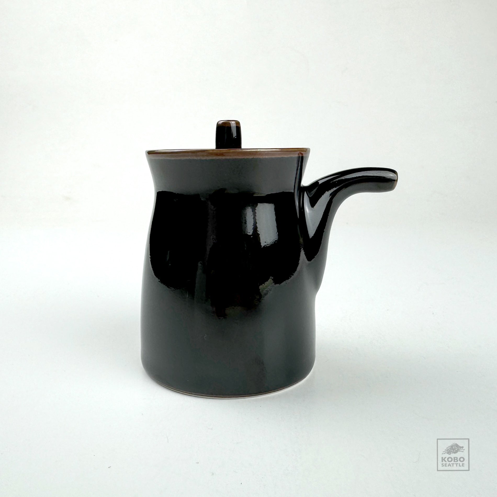 Soy Sauce Pourer Round - two colors - KoboSeattle