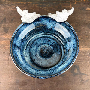 Blue Bowl with Two Figures by Tomoko Suzuki