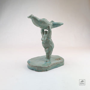 Supported Airplane Figures by Tomoko Suzuki