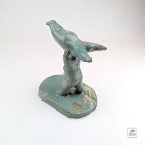 Supported Airplane Figures by Tomoko Suzuki