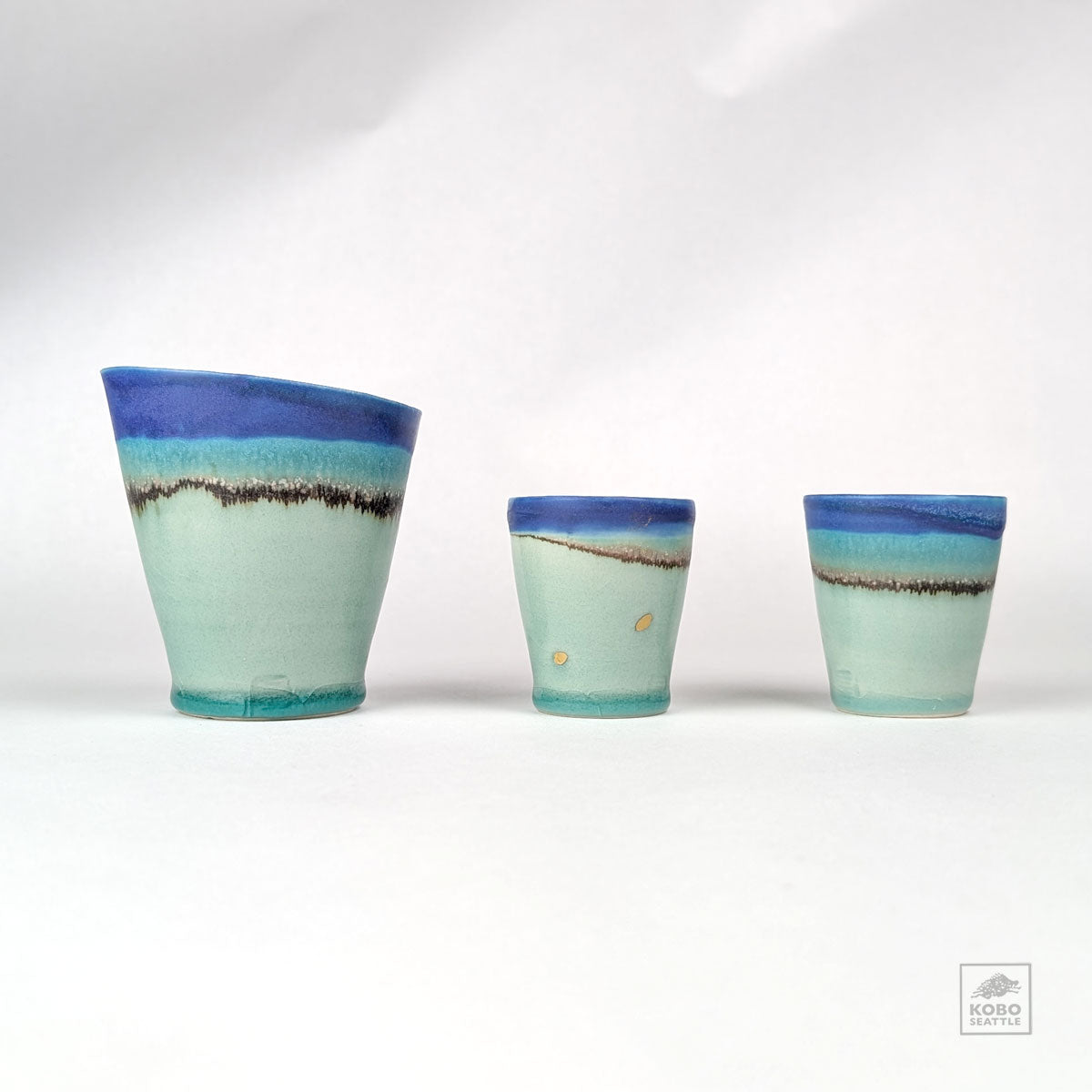 Tomomi Shinohara 04 - pourer + two cups (three-piece set)