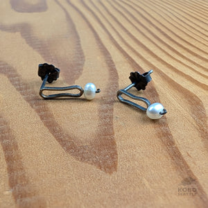Link Pearl Studs from Porpe Artifacts