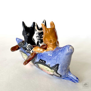 Fish Canoe (3 Cats)