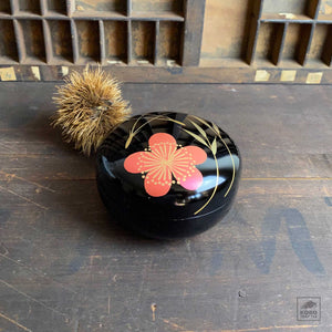 Heiando Japanese Lacquerware Container - Shouchikubai
