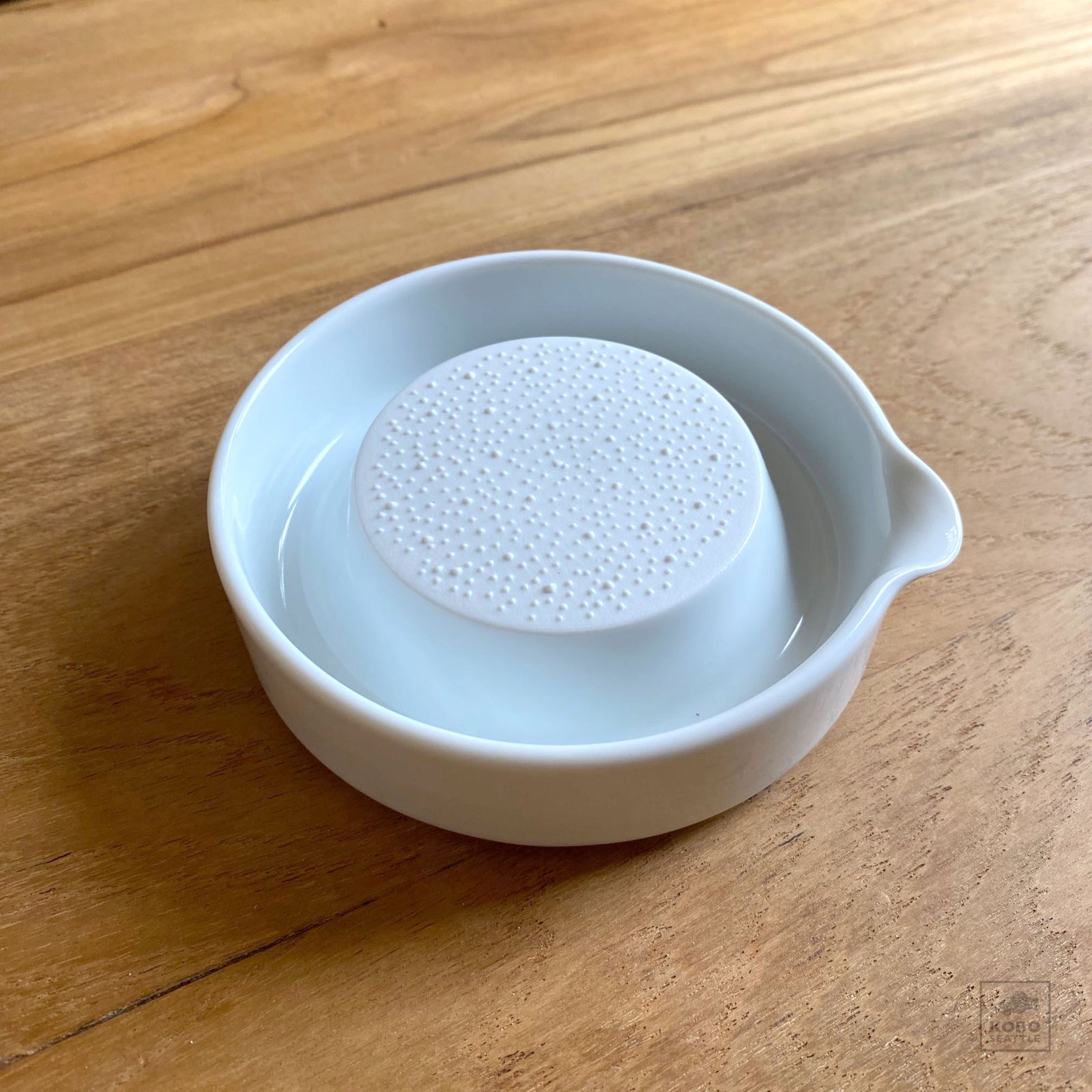Kihara Porcelain Ginger Grater