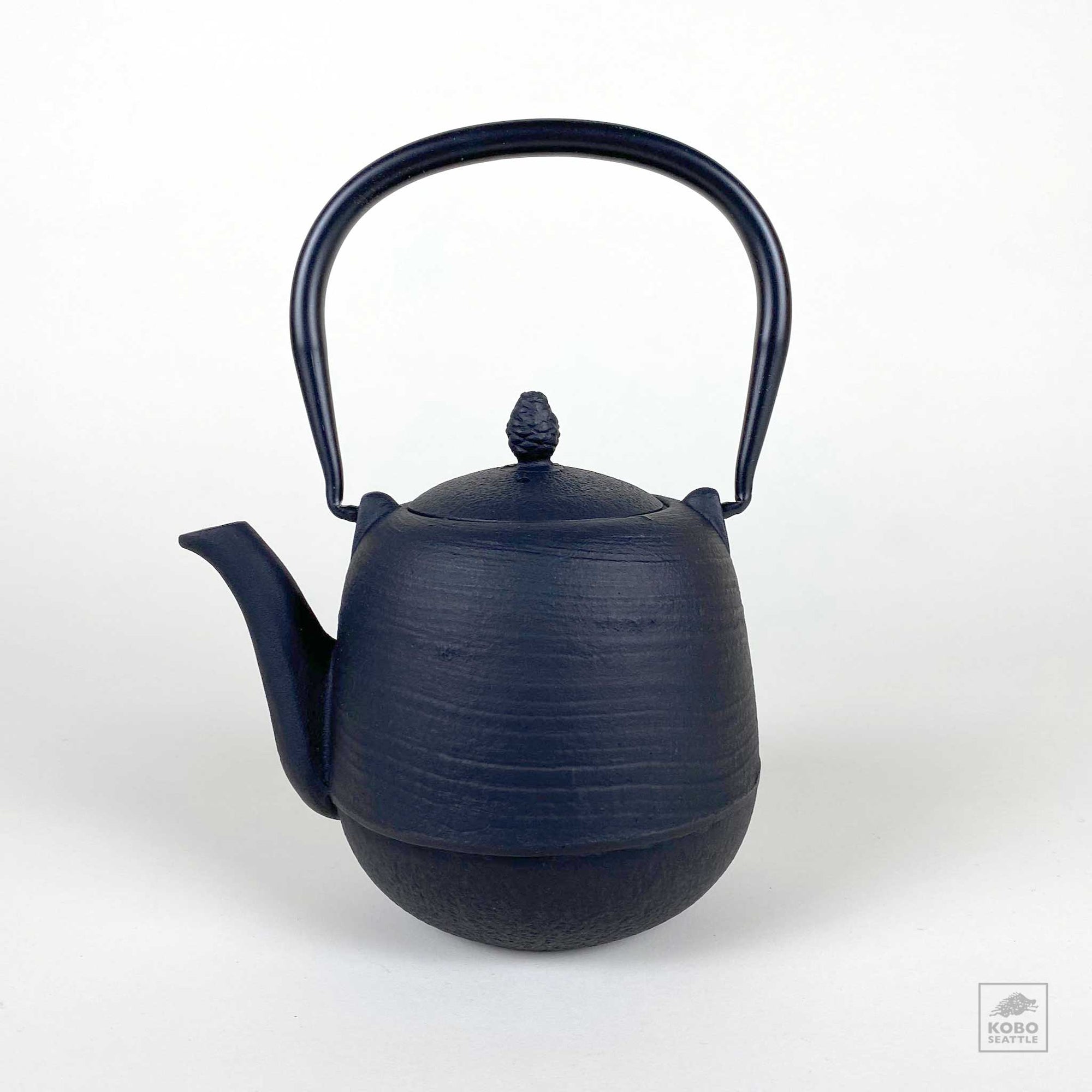Japanese Cast Iron Teapot (Tetsubin), Jujube
